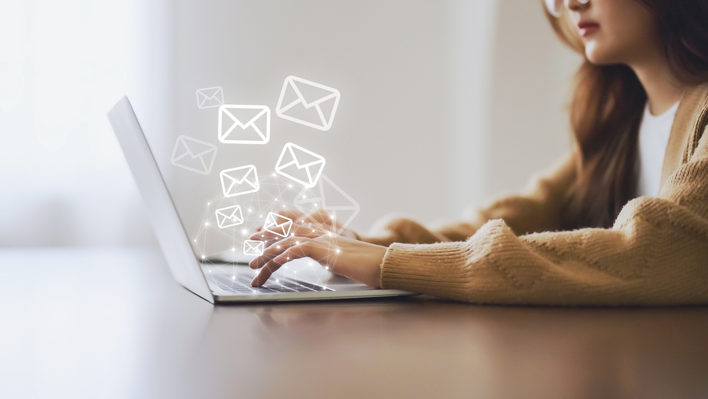 Monster Ztudio / shutterstock.com OLG Rostock: Kein Anscheinsbeweis bei der Beweisfrage zum Zugang von E-Mails